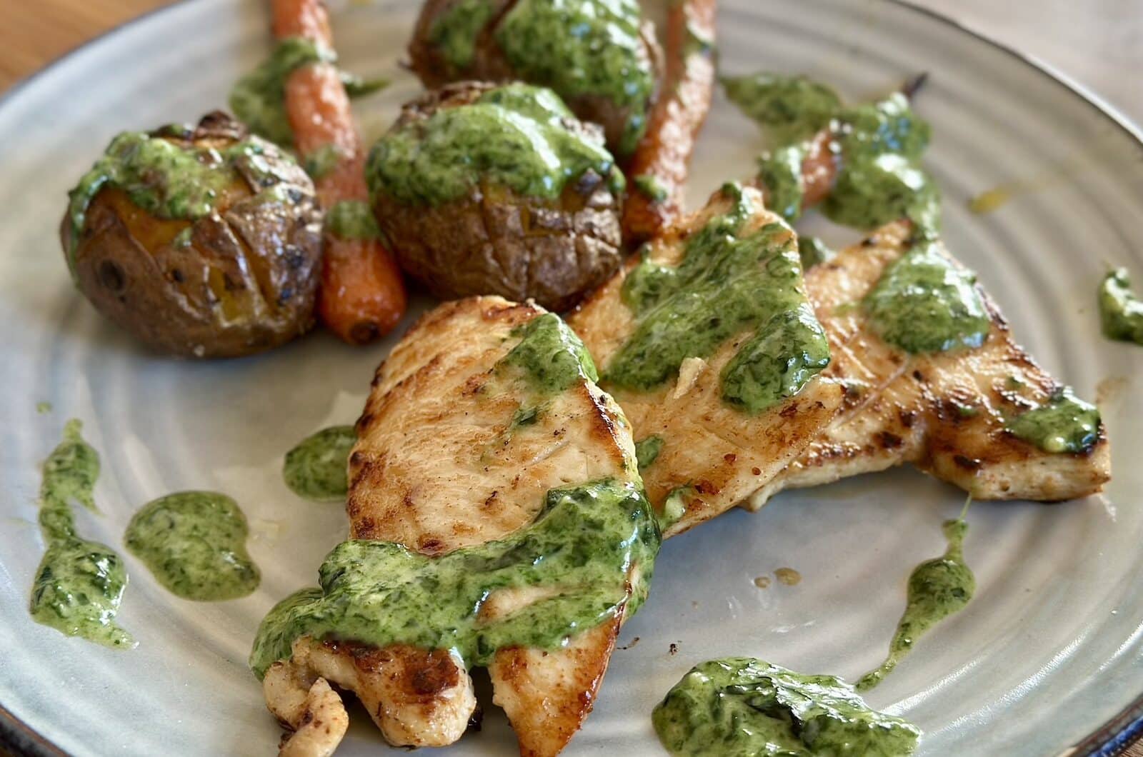 🍗🥕 Grillowany Filet z Kurczaka z Pieczonymi Warzywami